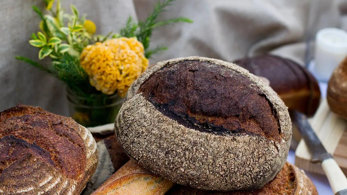 Eggless Cake Shop bakes